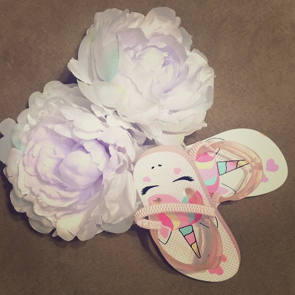 unicorn flip flops children's place